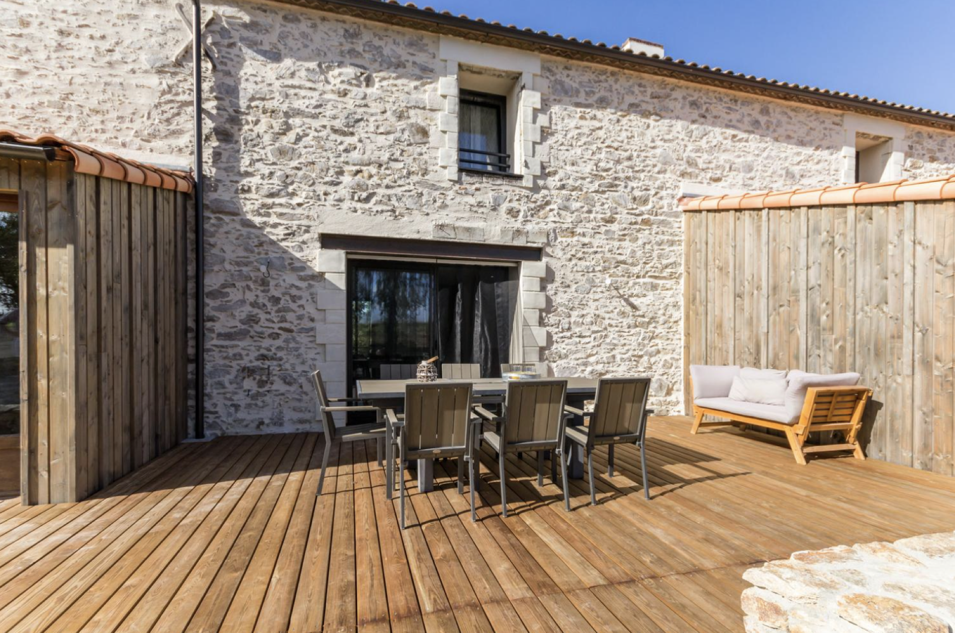 extension et terrasse bois d'une maison